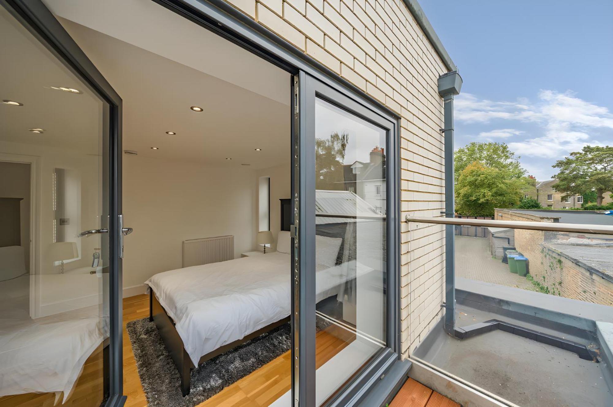 Modern Blackheath Home Лондон Экстерьер фото